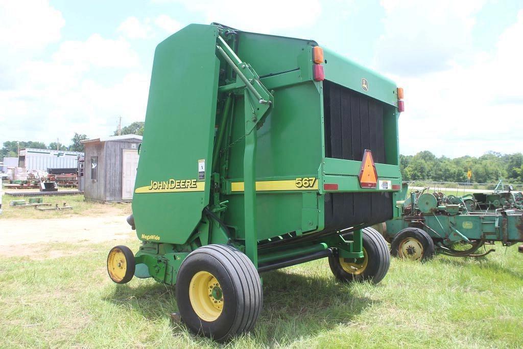 Image of John Deere 567 Image 1
