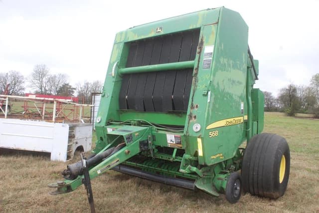 Image of John Deere 568 Mega Wide Plus equipment image 1