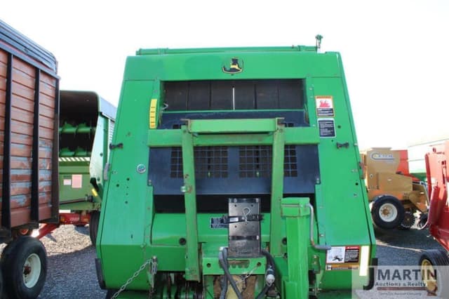 Image of John Deere 582 equipment image 2