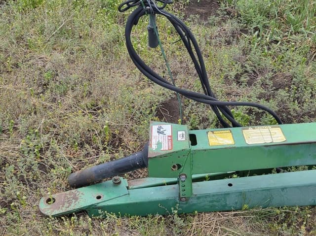 Image of John Deere 590 equipment image 4