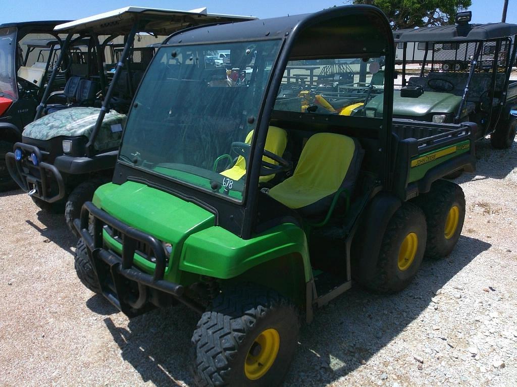 Image of John Deere Gator Image 0