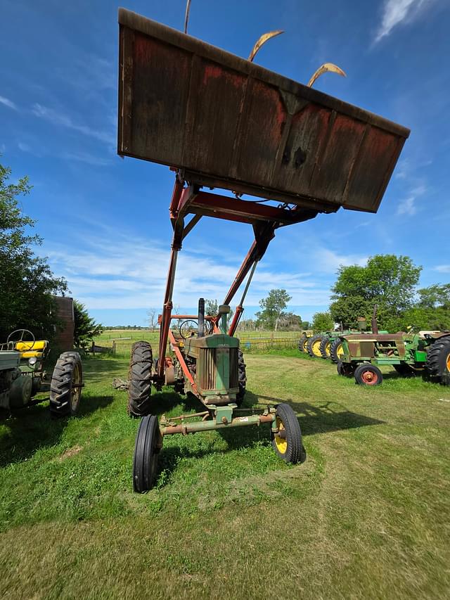 Image of John Deere 60 equipment image 4