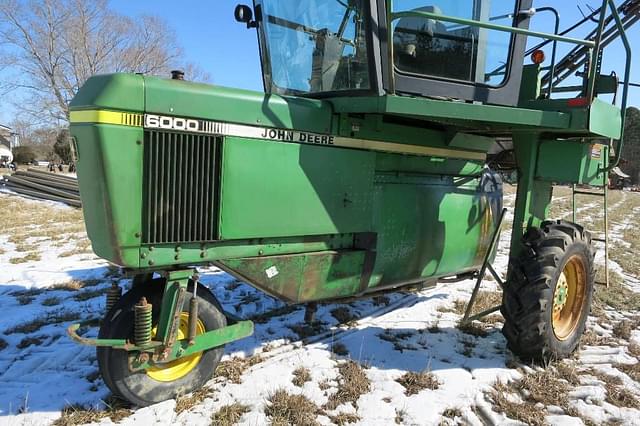 Image of John Deere 6000 equipment image 1