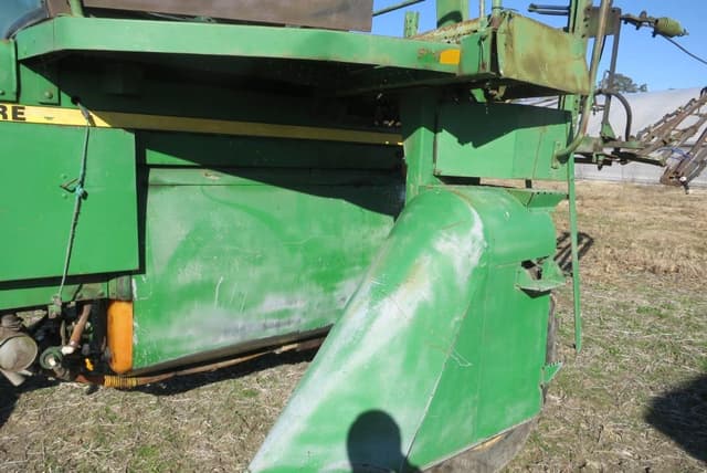 Image of John Deere 6000 equipment image 3