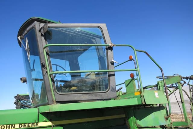 Image of John Deere 6000 equipment image 4