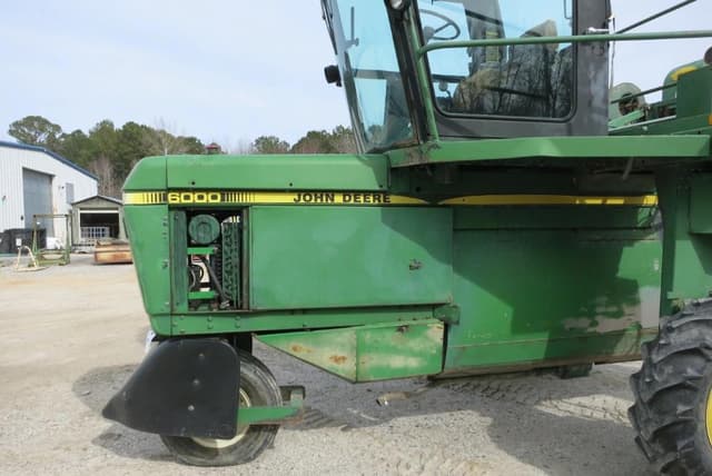 Image of John Deere 6000 equipment image 4