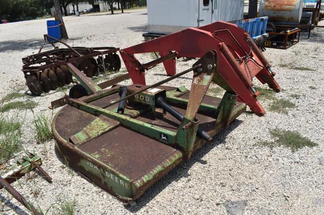 Image of John Deere 609 equipment image 1