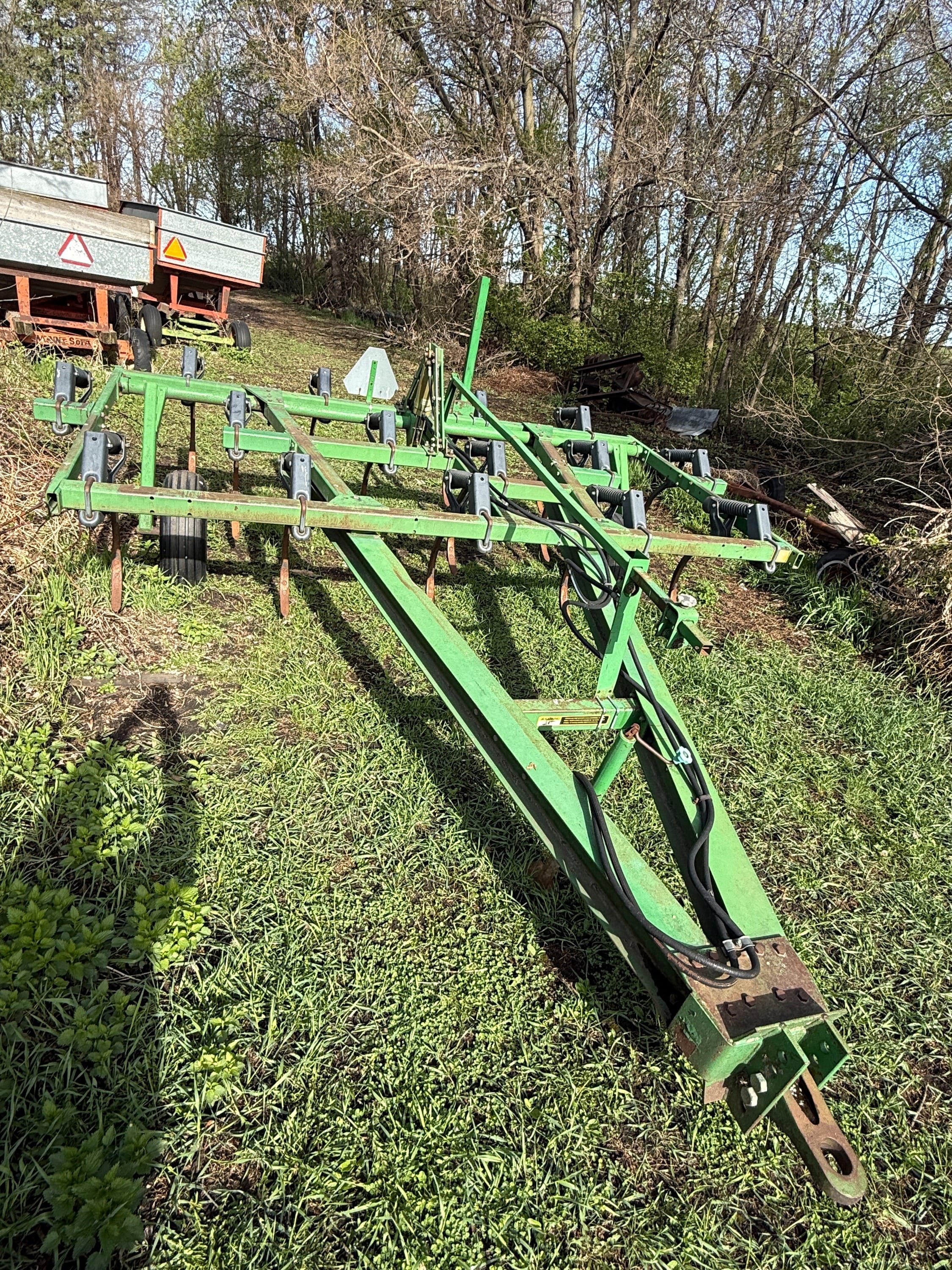 John Deere 610 Equipment Image0