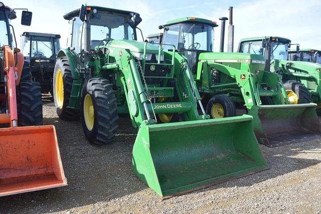 Image of John Deere 6105D equipment image 3