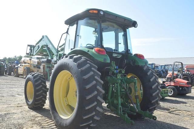Image of John Deere 6115D equipment image 1
