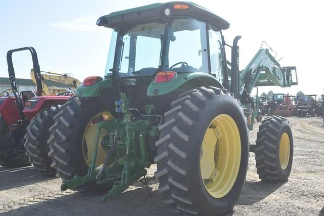 Image of John Deere 6115D equipment image 2