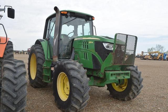 Image of John Deere 6115M equipment image 3