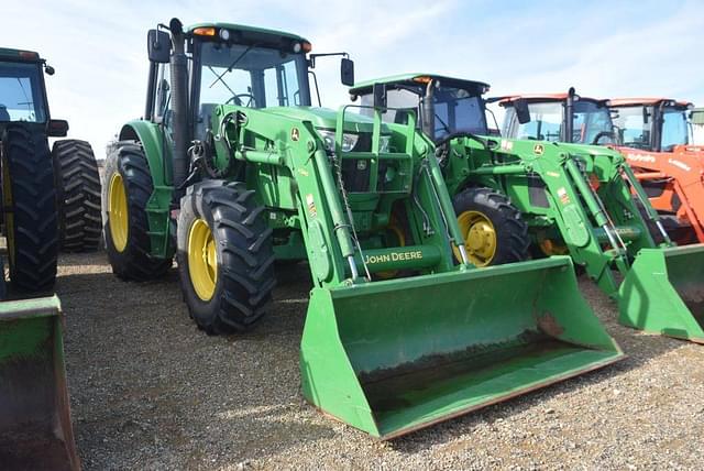 Image of John Deere 6115M equipment image 3