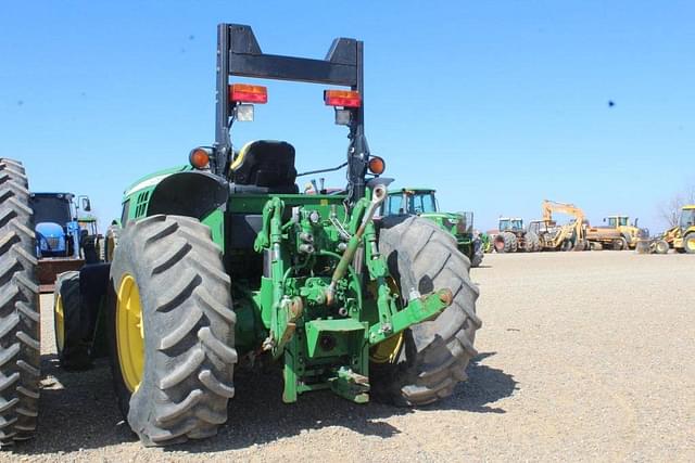 Image of John Deere 6115M equipment image 1