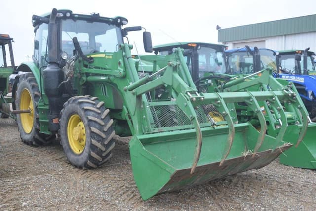 Image of John Deere 6120R equipment image 3