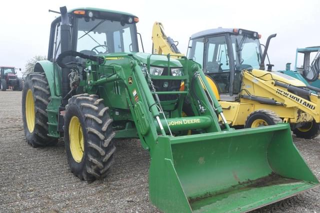 Image of John Deere 6125M equipment image 3
