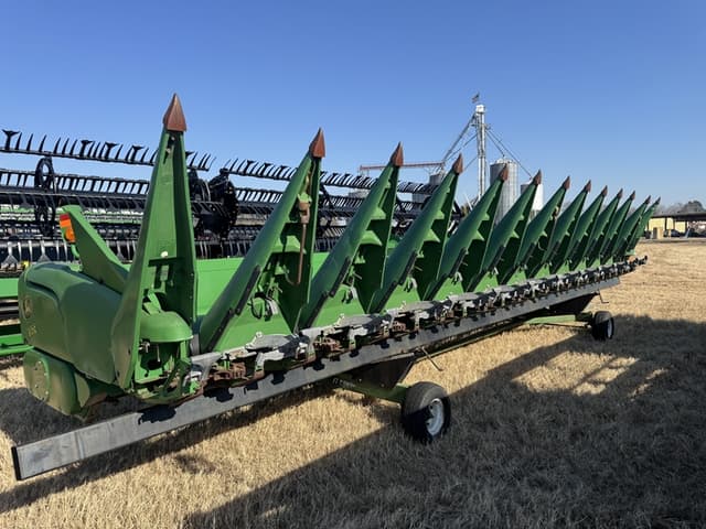 Image of John Deere 612C equipment image 4