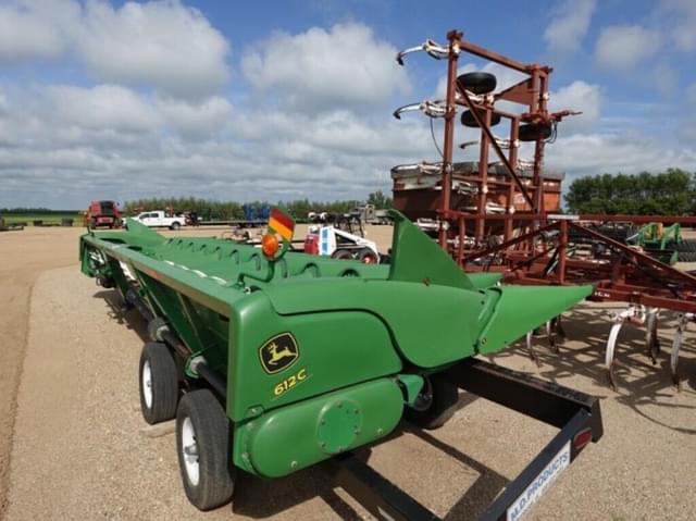 Image of John Deere 612C equipment image 2