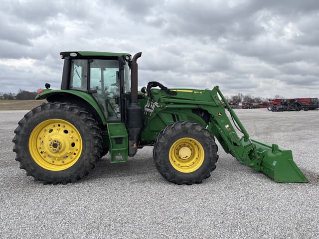 Image of John Deere 6155M equipment image 1