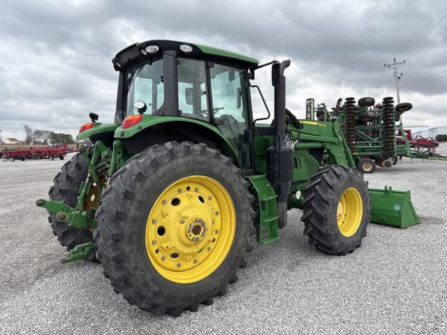 Image of John Deere 6155M equipment image 2