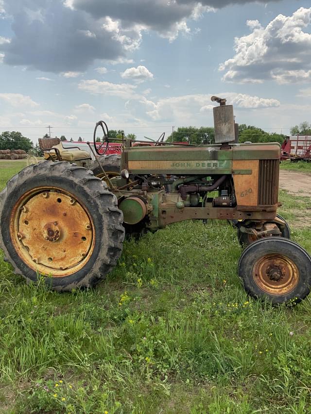 Image of John Deere 620 equipment image 2