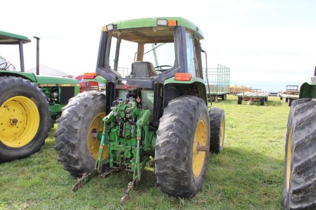 Image of John Deere 6200 equipment image 2