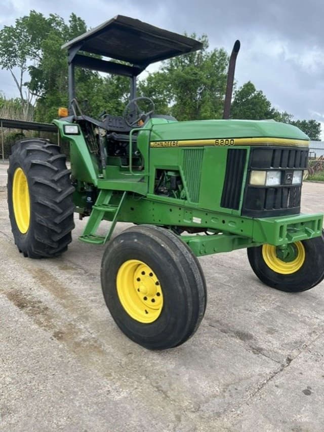 Image of John Deere 6200 equipment image 2