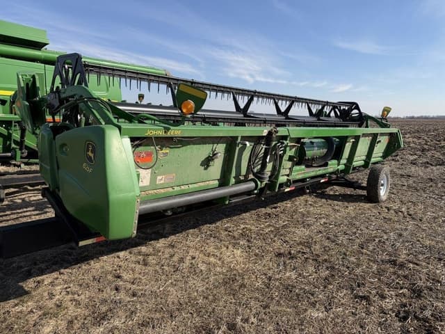 Image of John Deere 625F equipment image 3