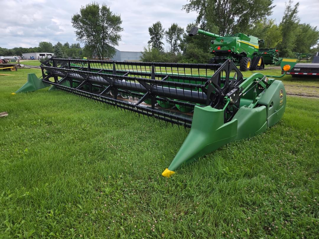 Image of John Deere 625F Primary image
