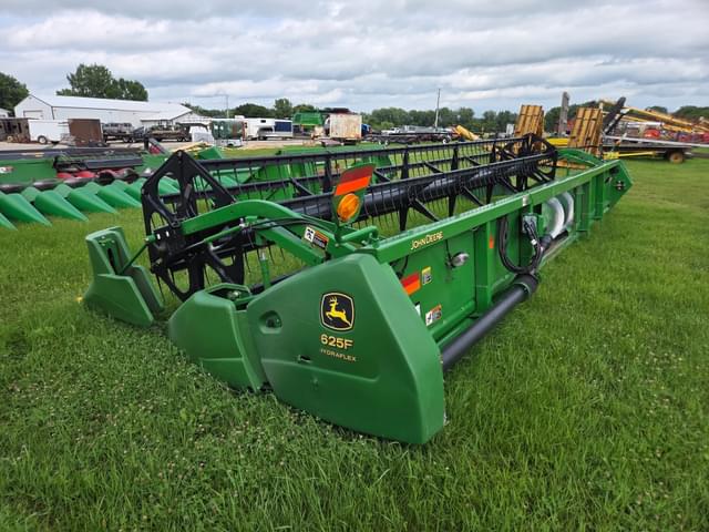Image of John Deere 625F equipment image 1
