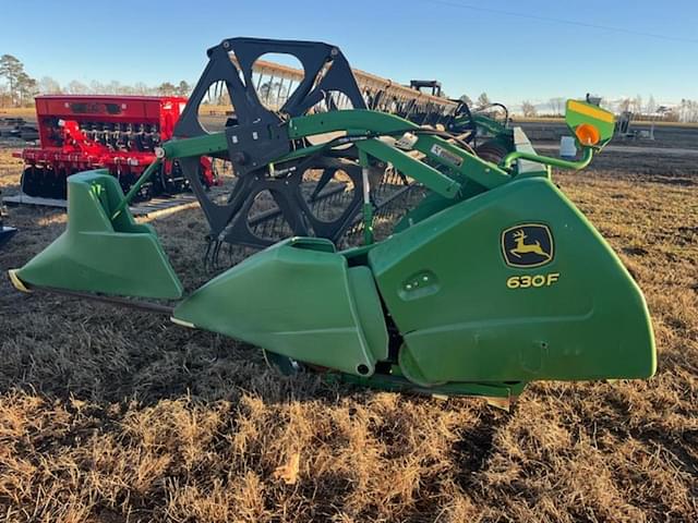 Image of John Deere 625F equipment image 1