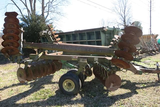 Image of John Deere 630 equipment image 3