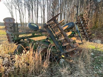 Main image John Deere 630