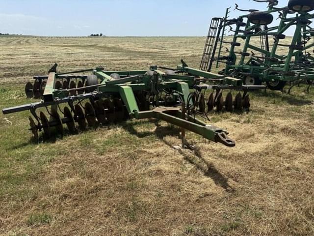 Image of John Deere 630 equipment image 2