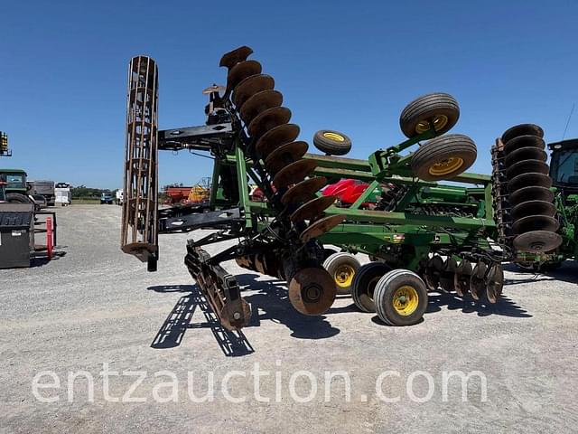 Image of John Deere 630 equipment image 2