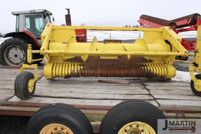 Image of John Deere 630A equipment image 1