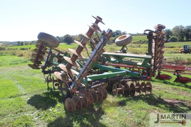 Image of John Deere 635 equipment image 3