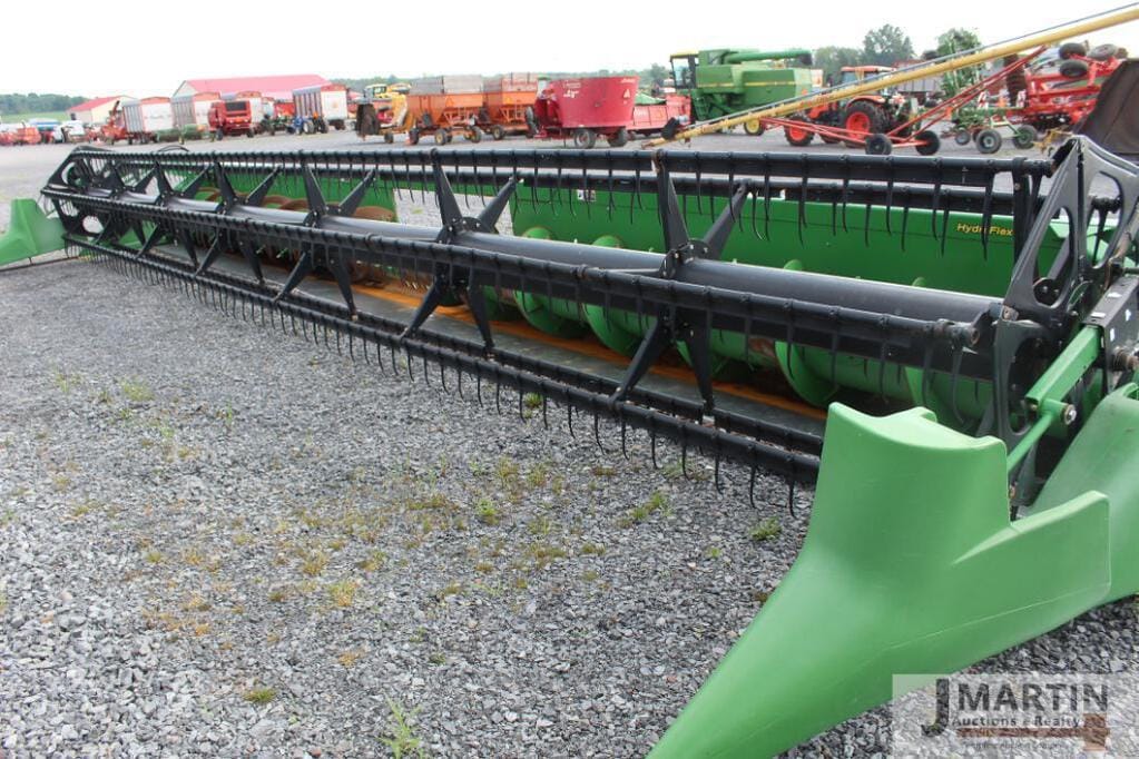 Main image John Deere 635F