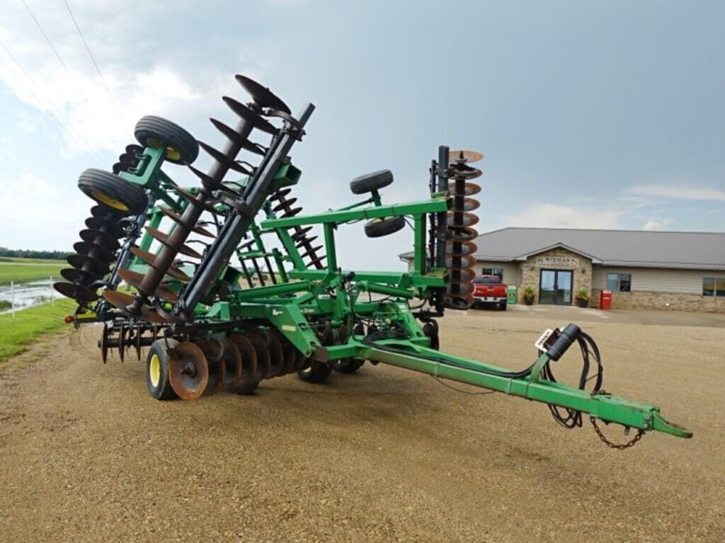 Main image John Deere 637