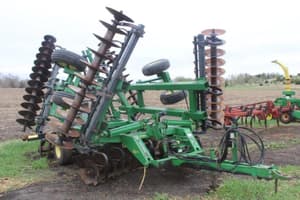 John Deere 637 Image