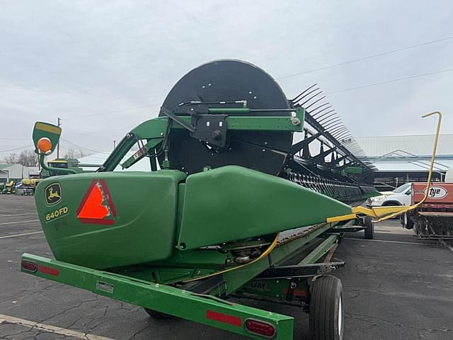 Image of John Deere 640FD equipment image 3