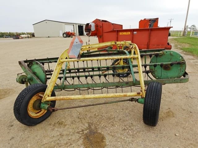 Image of John Deere 640 equipment image 2