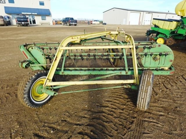 Image of John Deere 640 equipment image 2