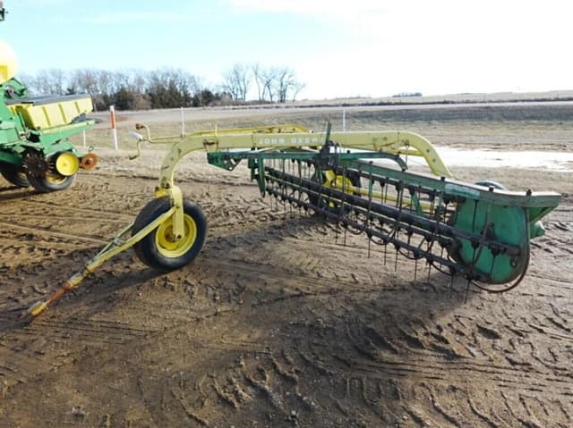 Image of John Deere 640 equipment image 4