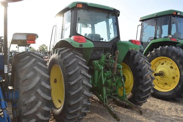 Image of John Deere 6415 equipment image 1