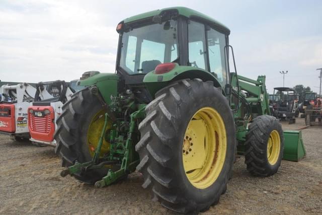 Image of John Deere 6415 equipment image 2