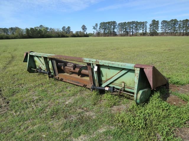Image of John Deere 643 equipment image 1