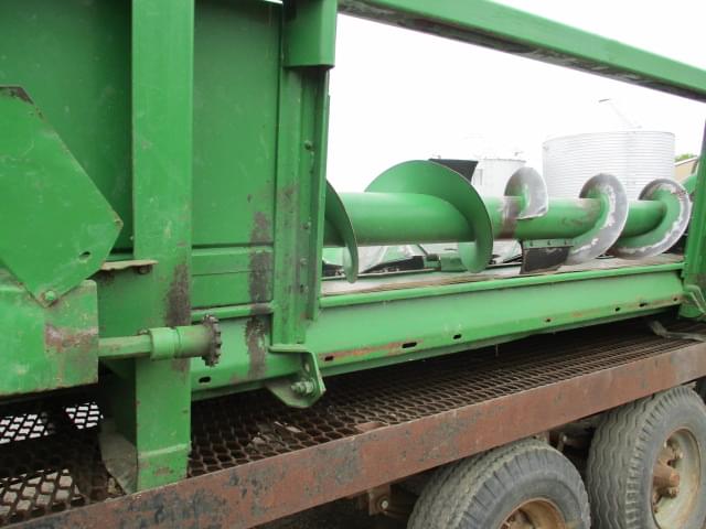 Image of John Deere 643 equipment image 4
