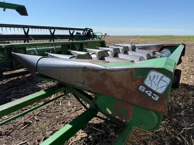 Image of John Deere 643 equipment image 3