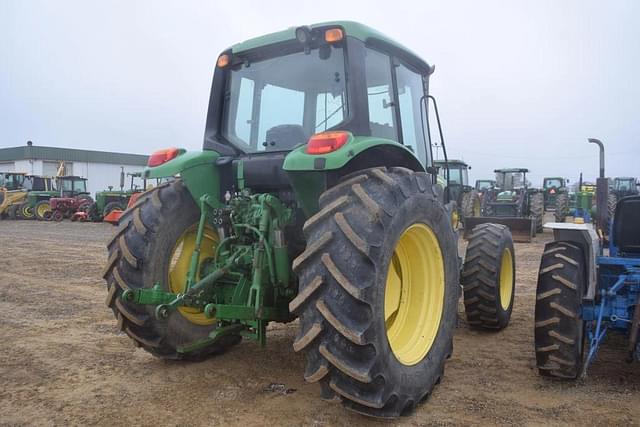 Image of John Deere 6430 equipment image 2